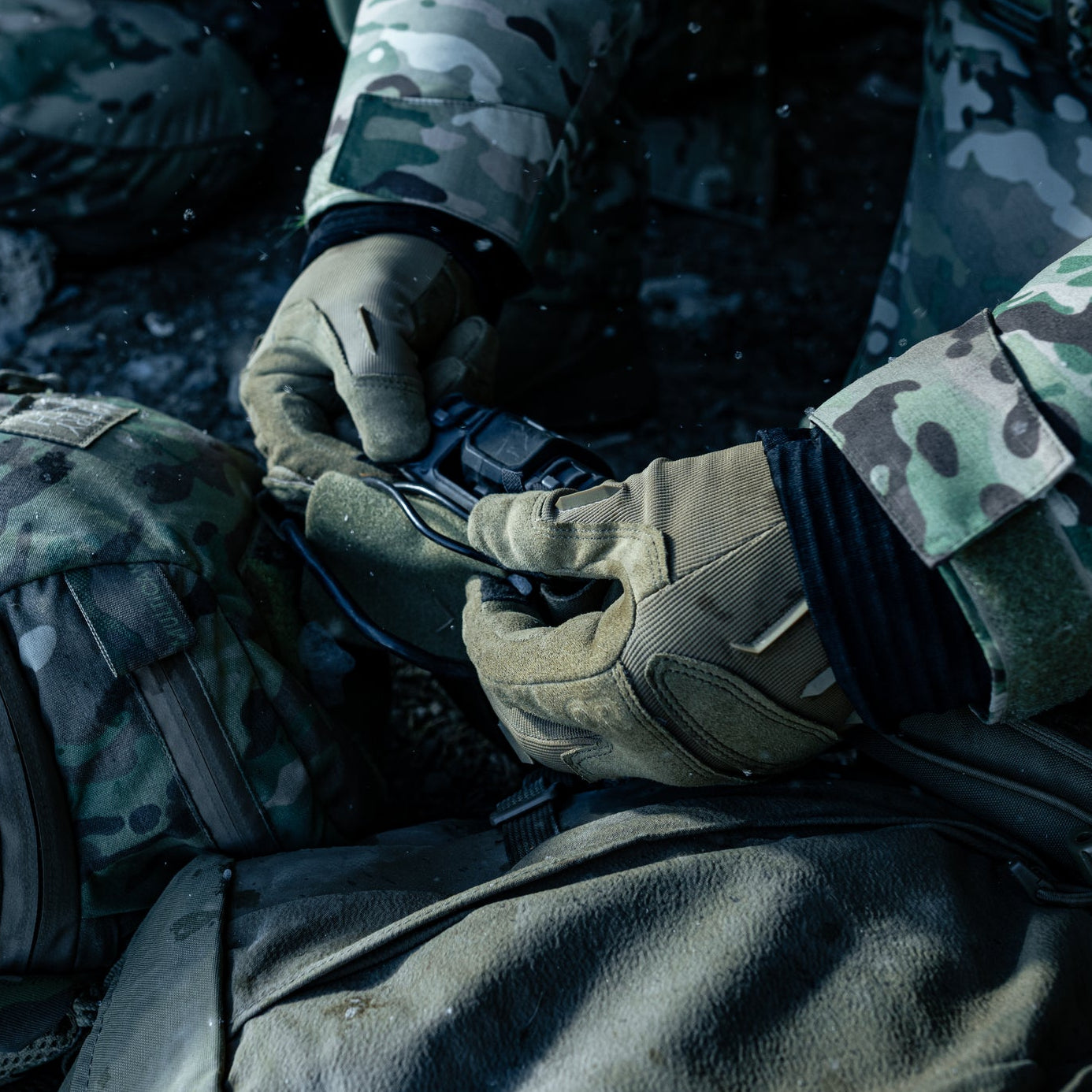 Ironsight II Glove - Image 18