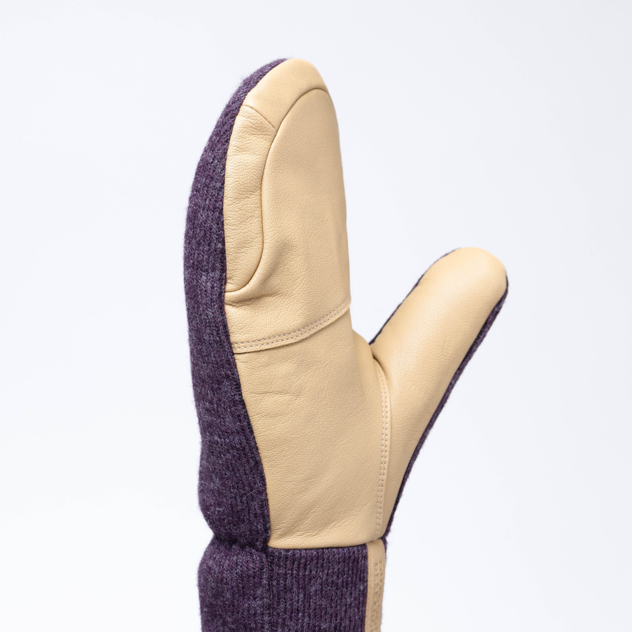 Flurry Solstice Mitt - Image 2