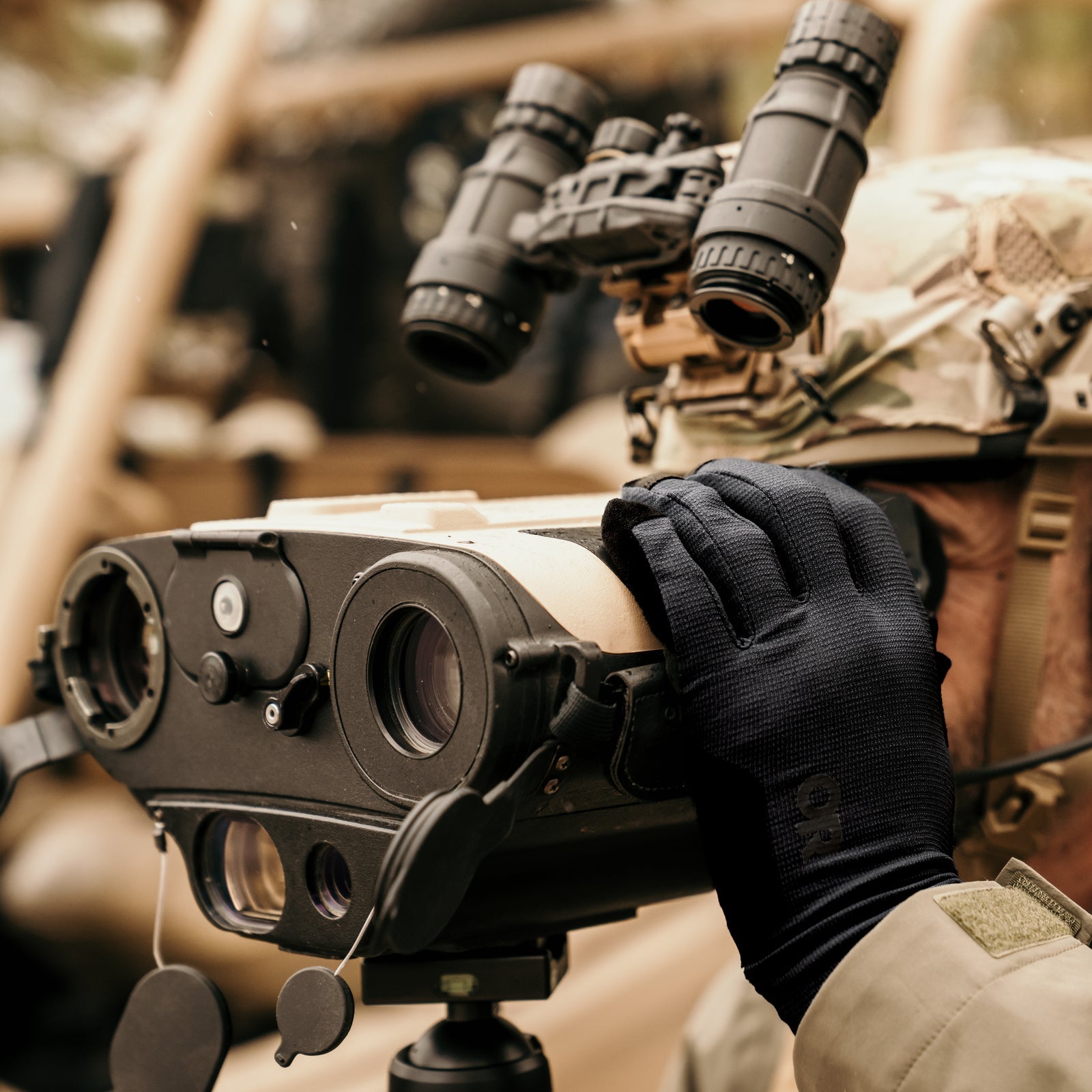 Ironsight II LT Glove - Image 8