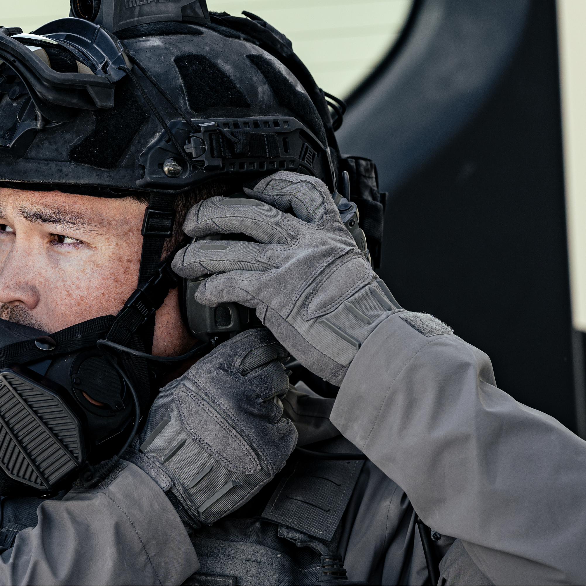 Ironsight II Glove - Image 5