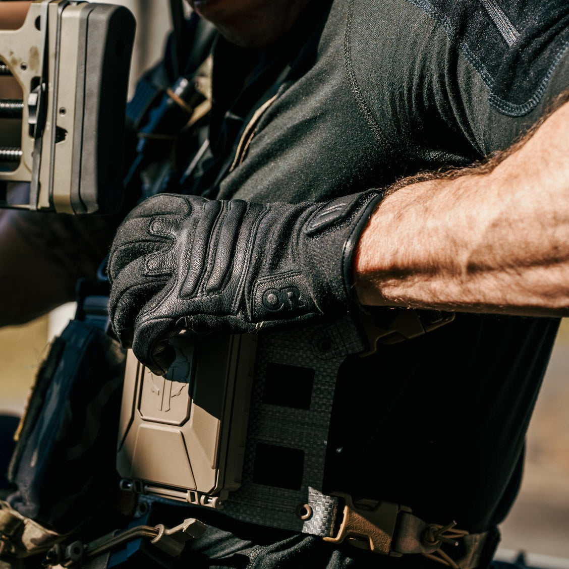 Ironsight II FR Glove - Image 5